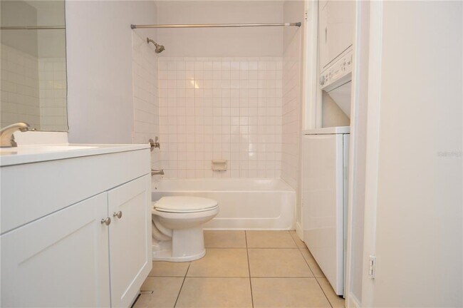 Building Photo - 8649 Fancy Finch Dr