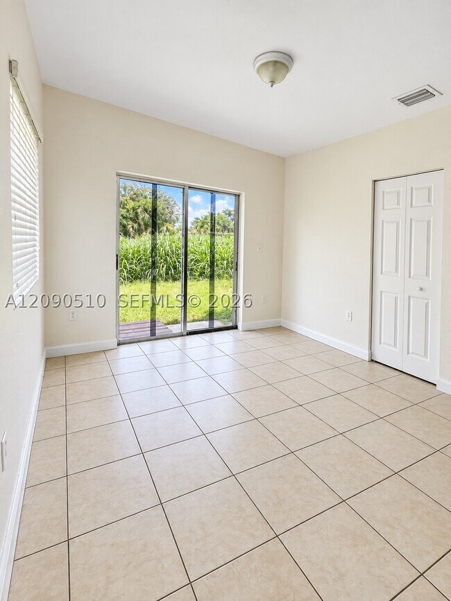 Building Photo - 26526 SW 138th Ave