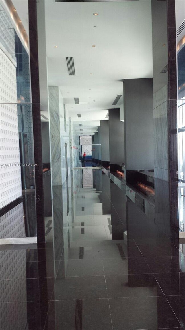 Building Photo - 325 S Biscayne Blvd