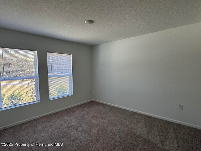 Building Photo - 9610 N San Jose Way