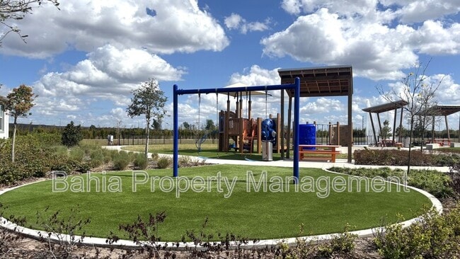 Building Photo - 10318 Evening Horizon St