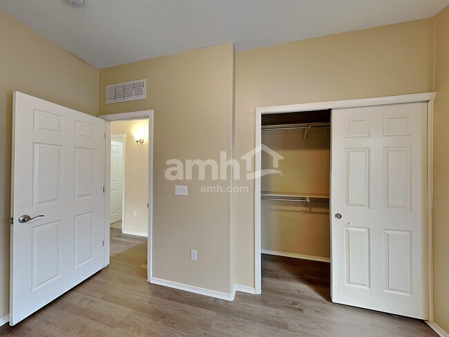 Building Photo - 1990 E Vera Cruz Vis