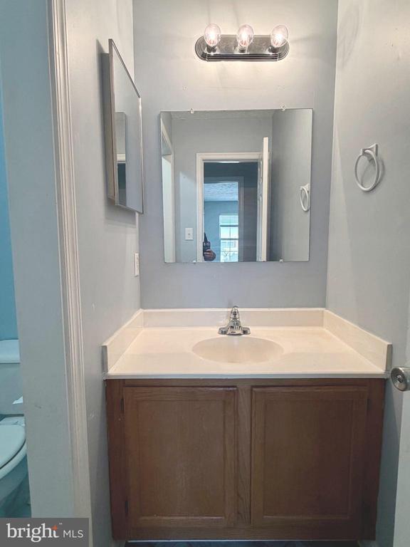 Building Photo - 6133 Sea Lion Pl