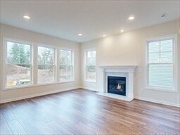 Building Photo - 118 Heron Ln