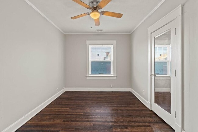 Building Photo - 15 S 17th St