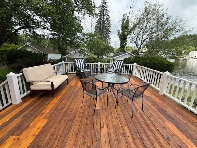 Building Photo - 15 Lake Ave