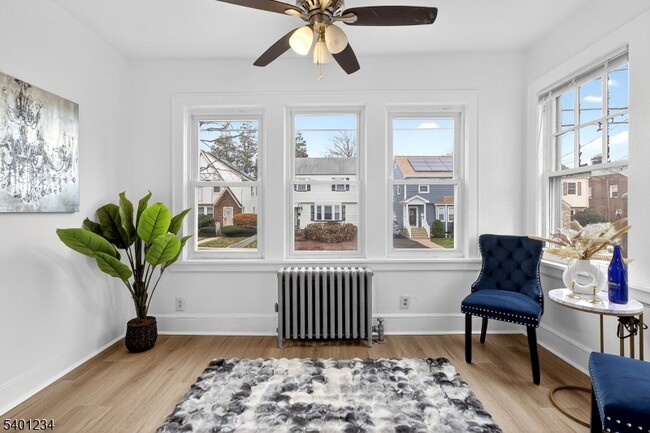 Building Photo - 1442 Highland Ave