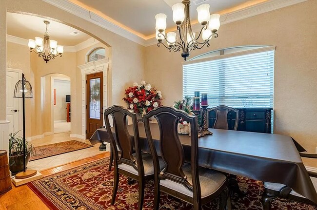 Building Photo - 2705 SW Glenn Ridge Rd