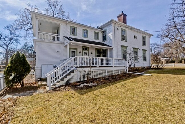 Building Photo - 25 Woodbridge St