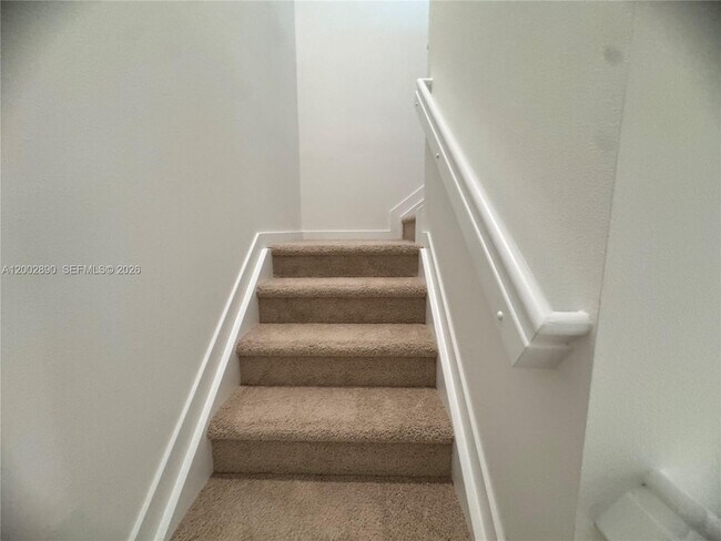 Building Photo - 178 NE 14th St