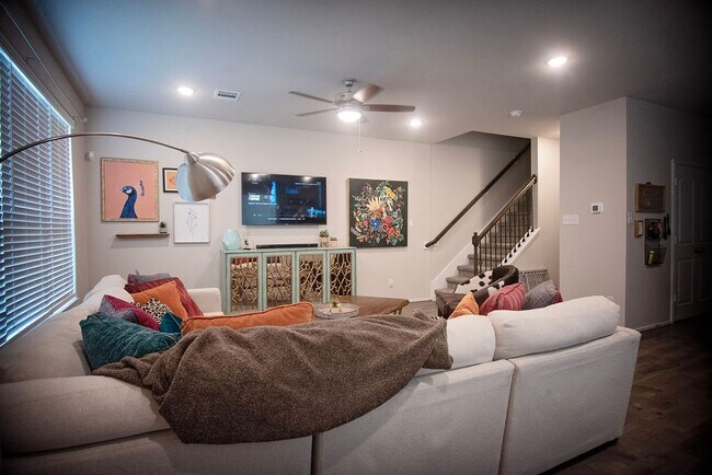 Building Photo - 12727 Taymouth Manor Dr