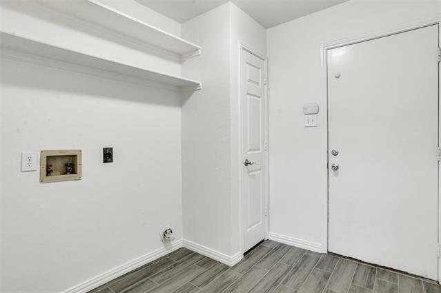 Building Photo - 1010 Westwood Ct