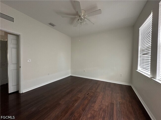 Building Photo - 4089 Wilmont Place