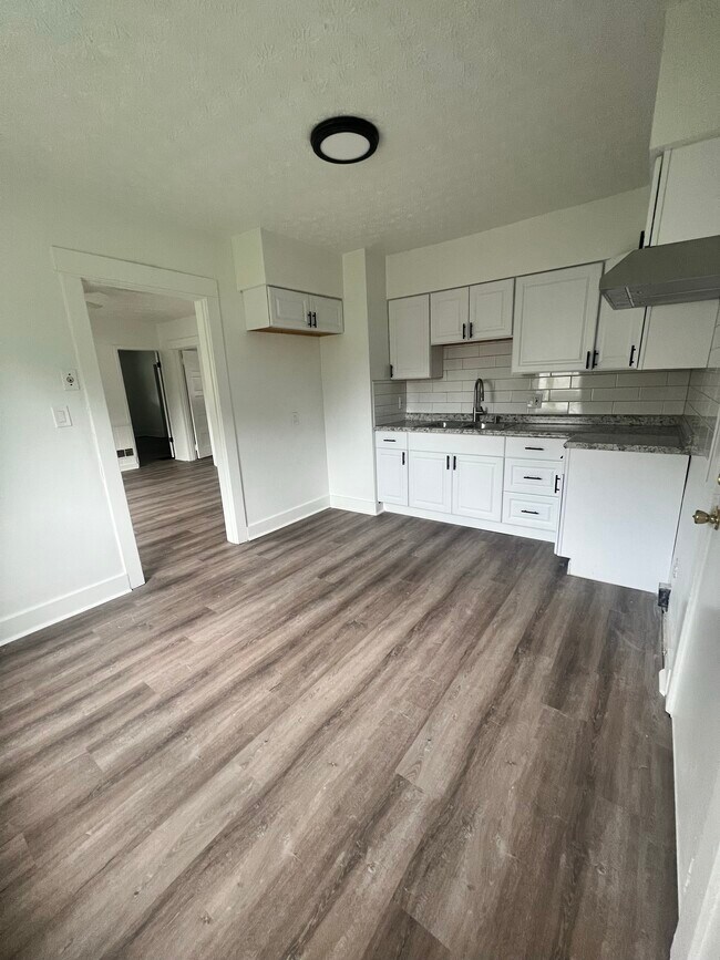 Building Photo - Single Family House in Kettering