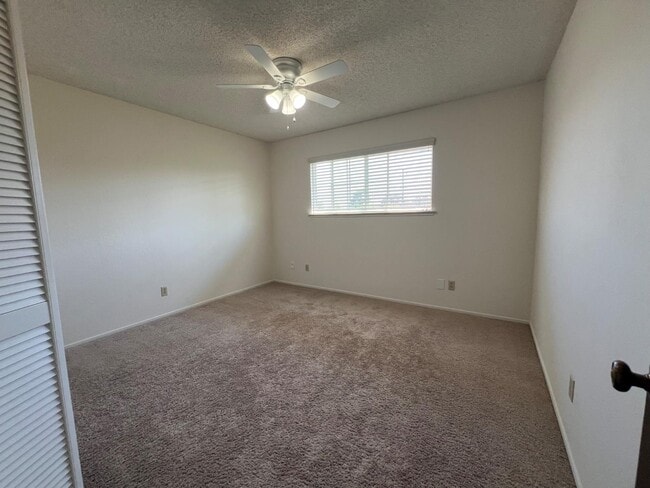 Building Photo - 2500 14th Ave