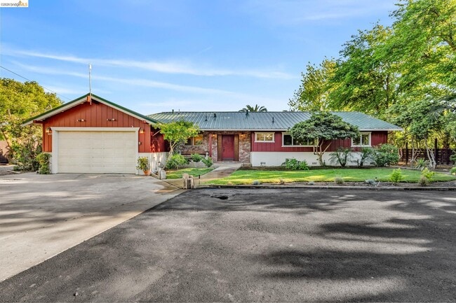 Building Photo - 3300 Concord Ave