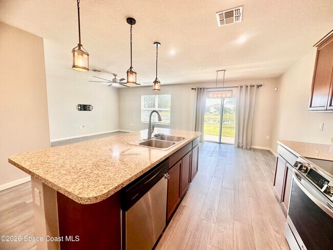 Building Photo - 4645 Pagosa Springs Cir