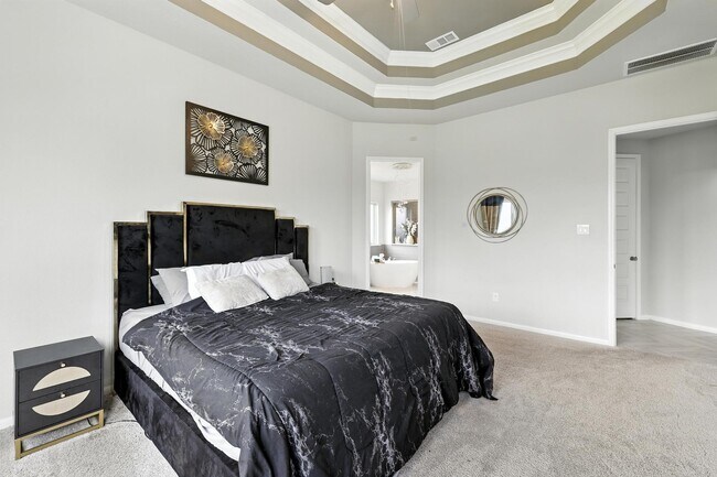 Building Photo - 17497 Chestnut Cove Dr