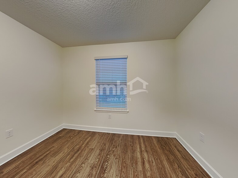 Building Photo - 6609 Hidden Rose Pl
