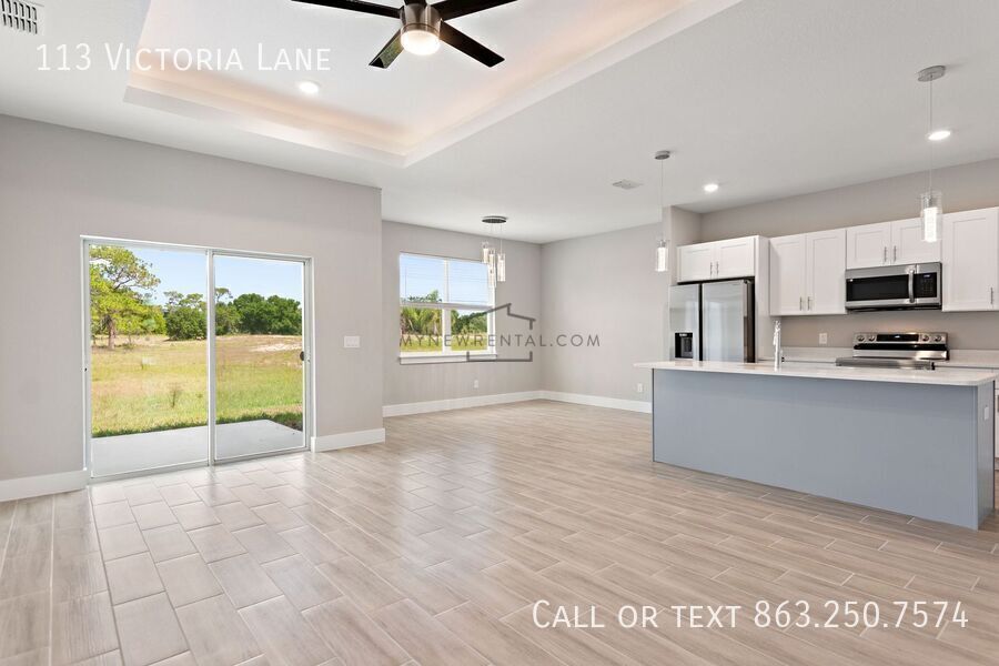 Building Photo - 113 Victoria Ln