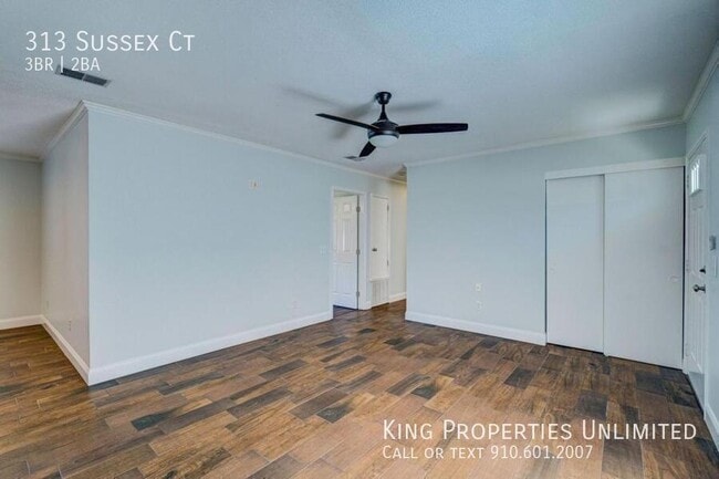 Building Photo - 313 Sussex Ct