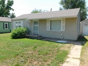 Building Photo - Nice 2-bedroom, 1-bathroom home located in...