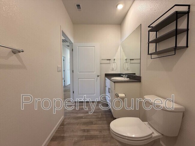Building Photo - 1482 Crimson Ln