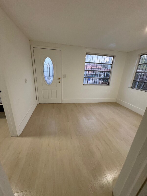 Building Photo - 2035 NW 26th St