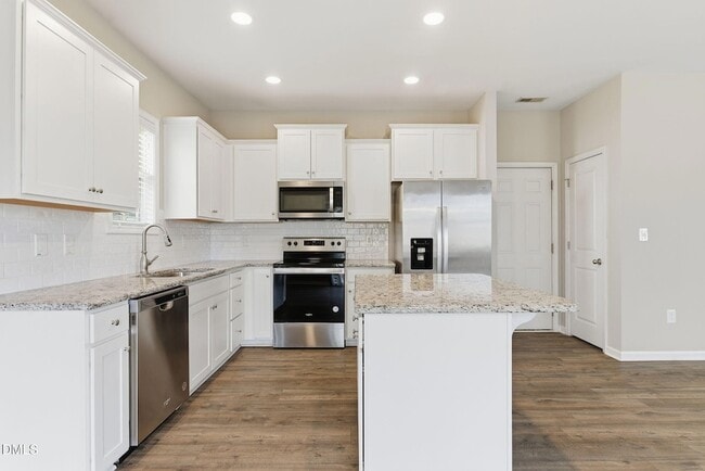 Building Photo - 48 Weathervane Dr.