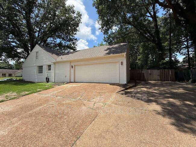 Building Photo - 7954 Neshoba Rd
