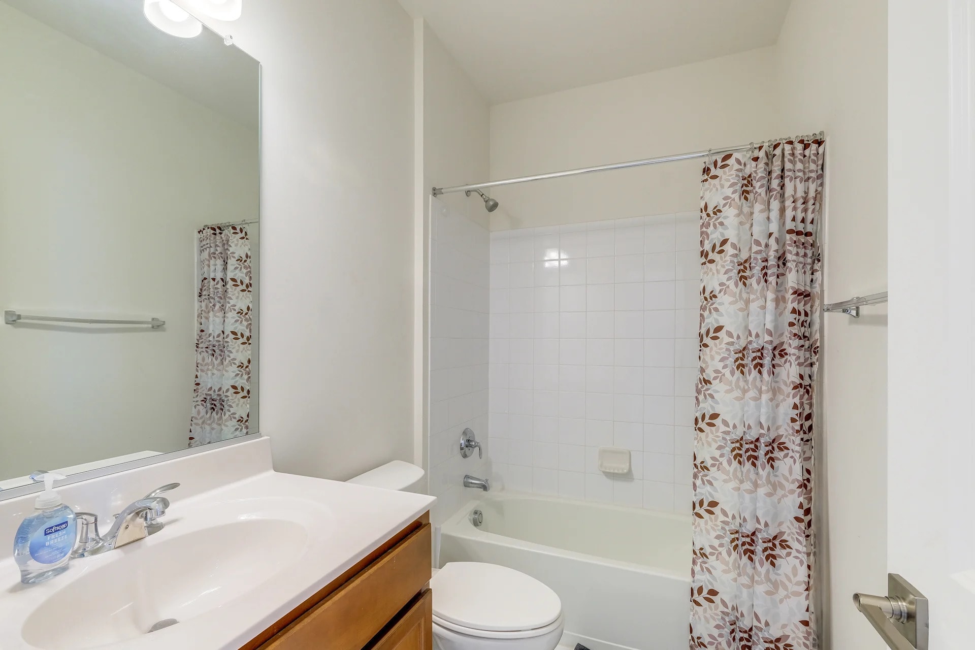 Building Photo - 14566 Alsace Ln