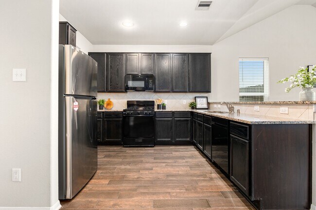 Building Photo - 4323 Wyanngate Dr