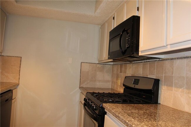 Building Photo - 8340 Fathom Cir
