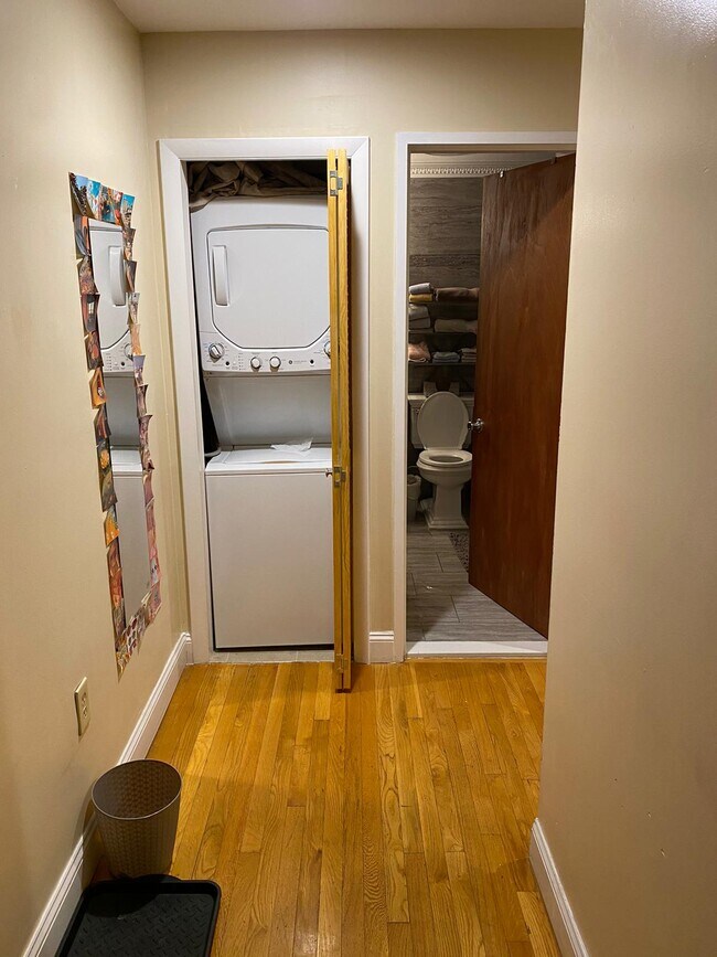 New Washer-Dryer - 87 Gainsborough St