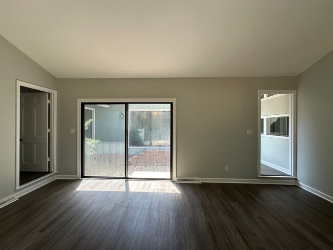 Building Photo - Fully Renovated Home with Unmatched Character