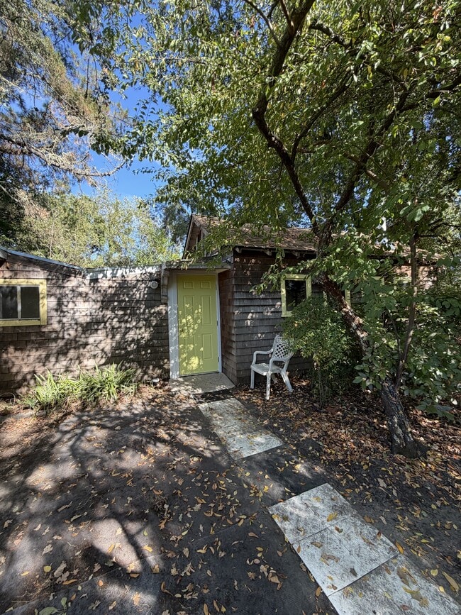 Building Photo - 10521 Graton Rd