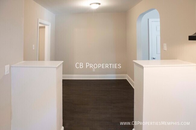 Building Photo - 788 Brower St