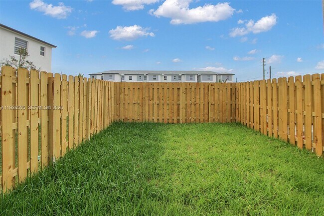 Building Photo - 26848 SW 121st Ave