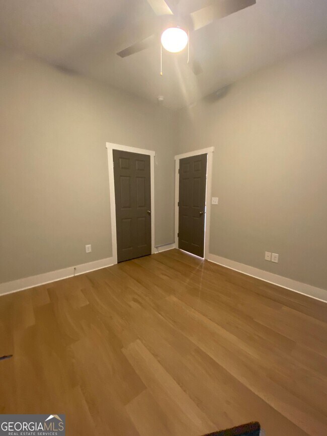 Building Photo - 255 Bailey St