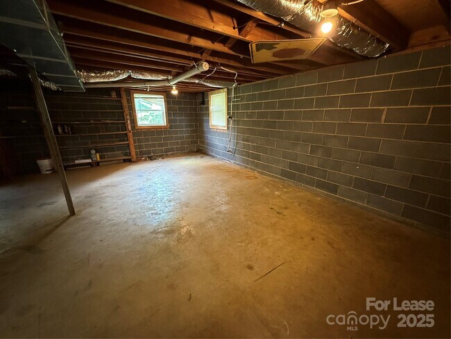 Building Photo - 133 Jo Monni Loop