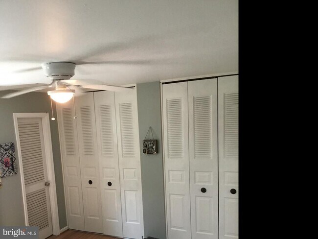 Building Photo - 1029 Margate Ct