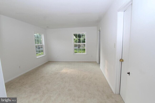 Building Photo - 101 Claridge Ct