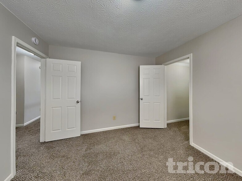 Building Photo - 7396 Autumn Ct