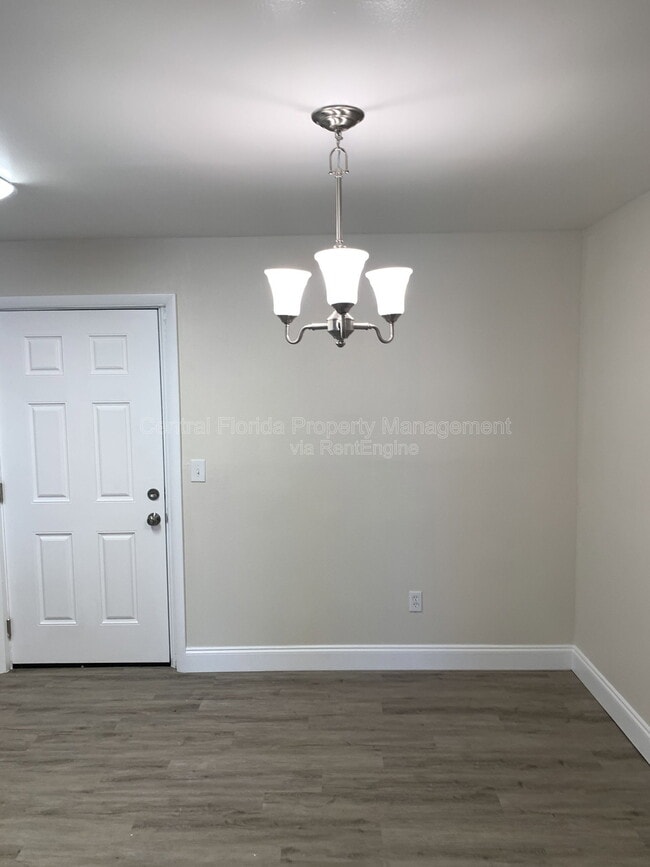 Building Photo - 12352 Fox Hound Ct