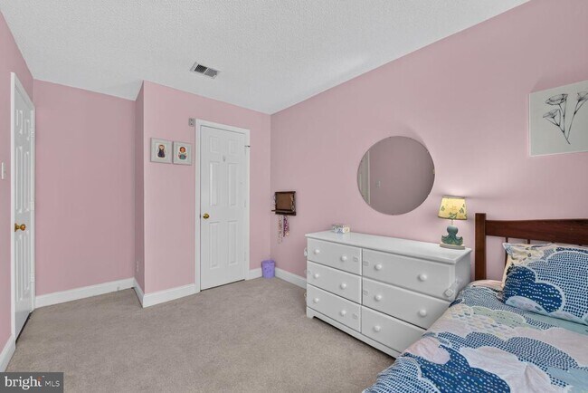 Building Photo - 12103 Green Ledge Ct