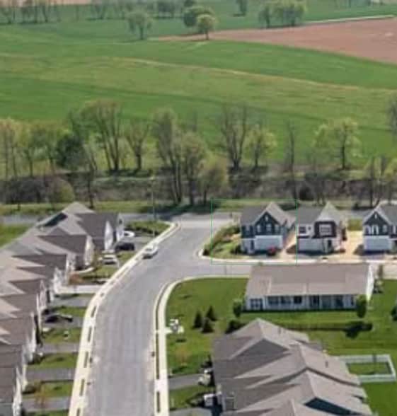 Building Photo - 801 Barn Swallow Wy