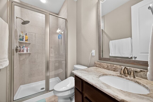 Building Photo - 14 Cottage Glen Ln