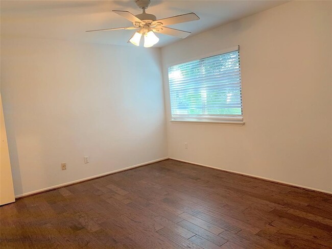 Building Photo - 2601 Augusta Dr