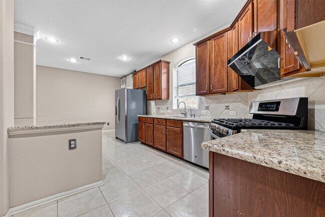Building Photo - 6319 Denison Oaks Dr