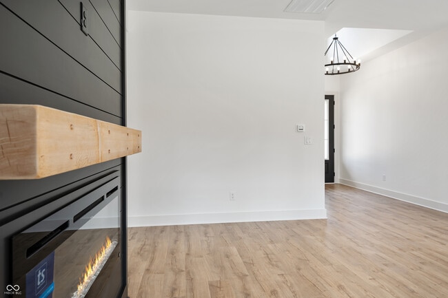 Building Photo - 5123 Oak Rdg Pl